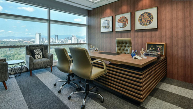 Đông Nam và Tây Bắc là những hướng tuổi Sửu nên tránh để không ảnh hưởng đến sự nghiệp