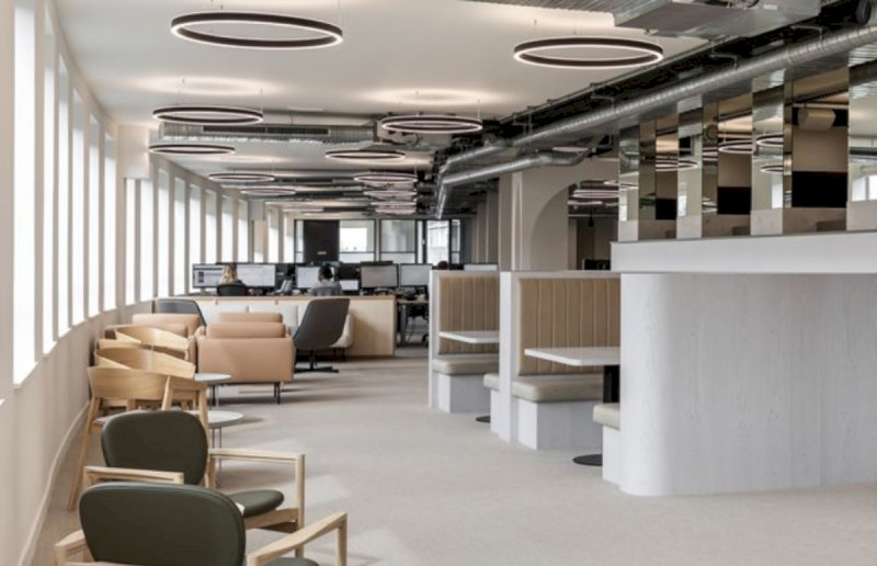 Môi trường làm việc tốt chính là một “lời quảng cáo” hiệu quả nhất cho doanh nghiệp