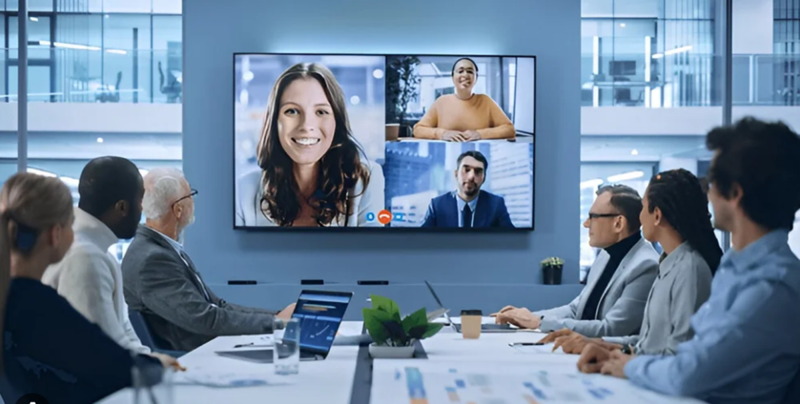 Không gian làm việc hiện đại, gọn gàng và tiện nghi giúp xây dựng hình ảnh doanh nghiệp uy tín