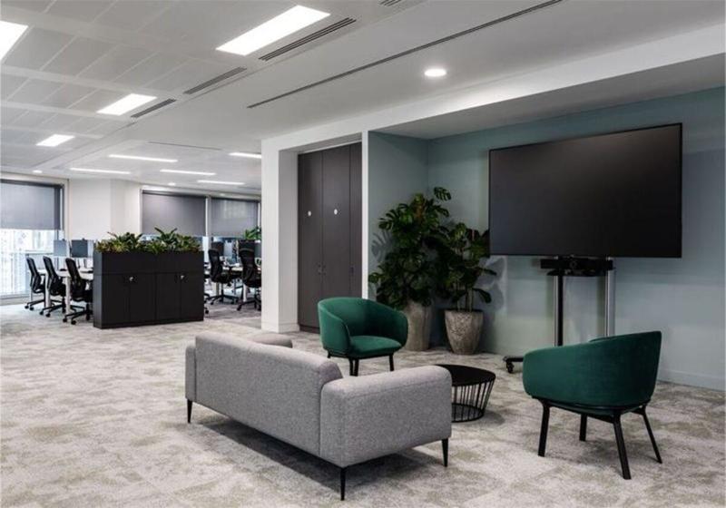 Việc tính toán tiêu chuẩn diện tích văn phòng chịu tác động từ nhiều yếu tố thực tế trong quá trình vận hành doanh nghiệp