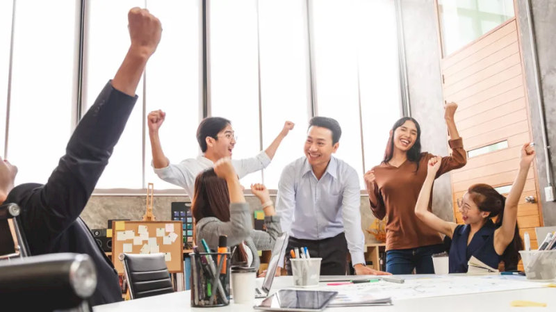 Văn hoá công sở tạo nên bản sắc và nâng tầm uy tín của doanh nghiệp