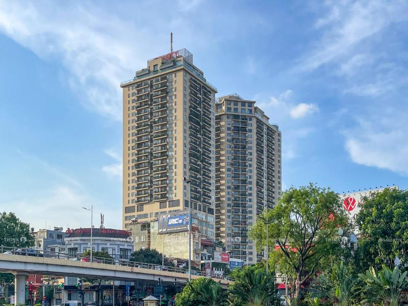 ROX Tower 88 Láng Hạ gồm 31 tầng nổi và 3 tầng hầm, được thiết kế hiện đại với hệ thống kính bao quanh